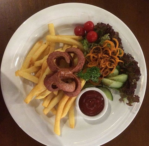 Tutto Continental - Tourism Cairns 7