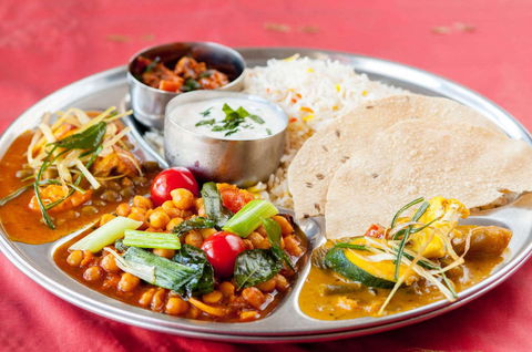 Curry Express - Tourism Cairns 0