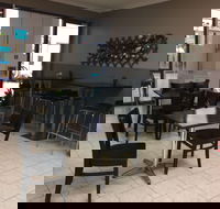 Icon Takeaway  Cafe - Tourism Cairns