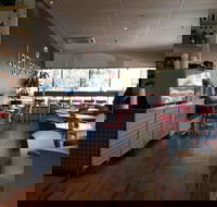 Lazy Janes Cafe - Tourism Cairns