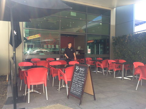 Q Bites Cafe - Tourism Cairns 0