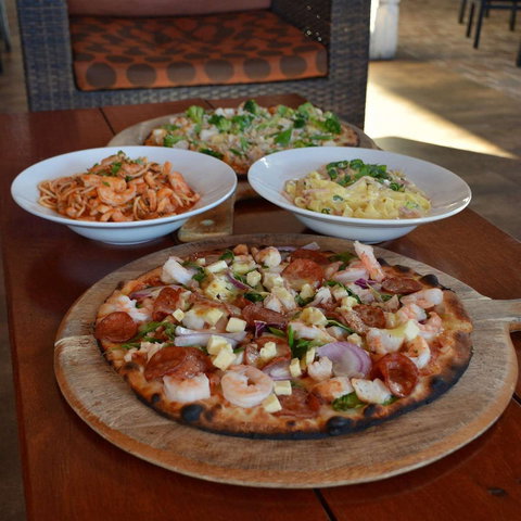 Ironbark Terrace And Pizzeria - St Marys Rugby League Club - Tourism Cairns 0