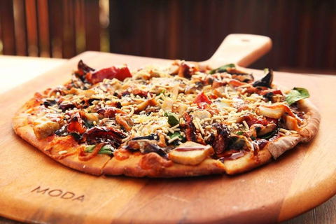 Parkwood International Bar And Bistro - Tourism Cairns 0