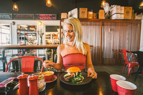 5 Little Pigs Cafe - Tourism Cairns 0