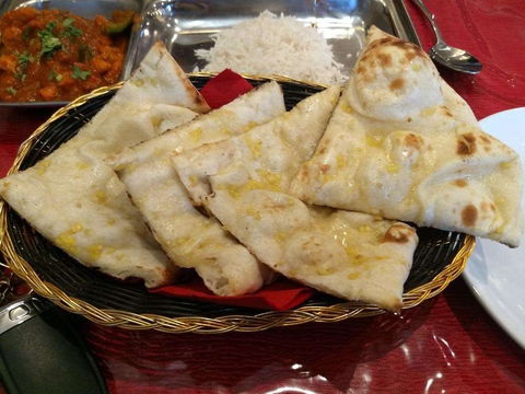 Ganges Indian Restaurant - Tourism Cairns 0