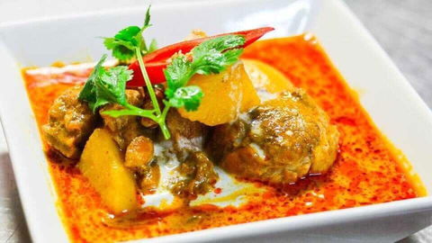 I Rich Thai - Tourism Cairns 0