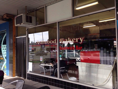 Ashwood Bakery - Tourism Cairns 0