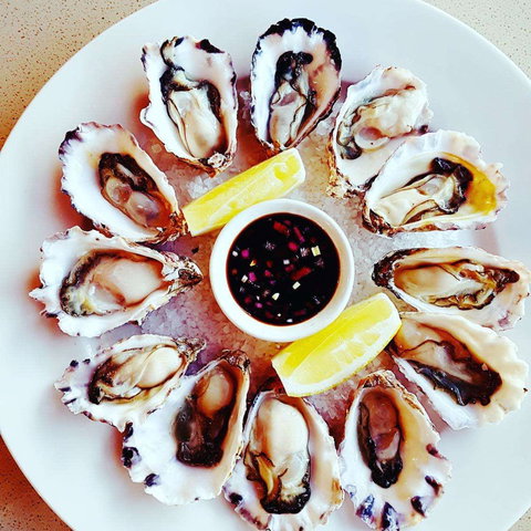 Shearwater Restaurant - Tourism Cairns 0