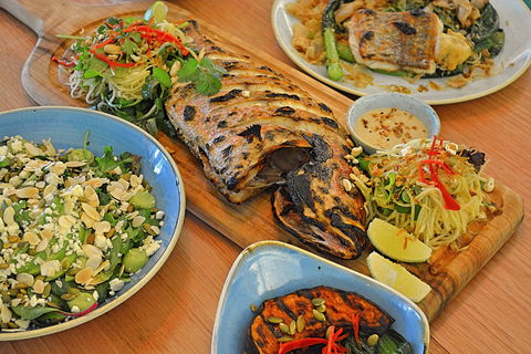 Snapper Rocks Bar & Kitchen - Tourism Cairns 1