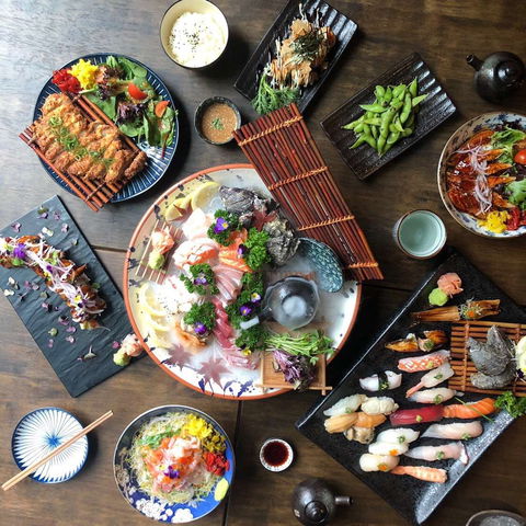 Sushi Table - Tourism Cairns 0