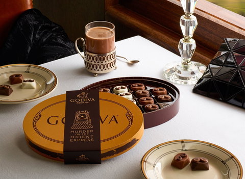 Aurora Cafe & Bar - Tourism Cairns 0