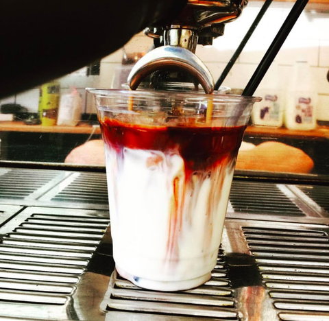 Brew Crew - Tourism Cairns 0