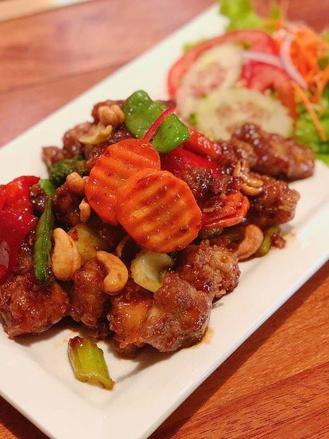 Noble Thai Restaurant - Tourism Cairns 0