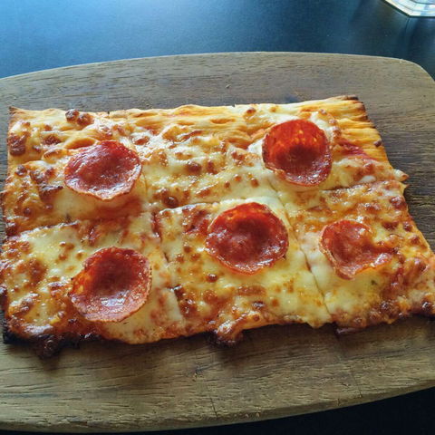 Pete's Gourmet Pizza - Tourism Cairns 0