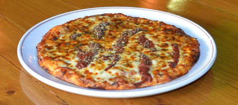 Gabriella Pizza - Tourism Cairns 0