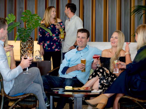 Jimmy's Bar And Lounge - Tourism Cairns 2