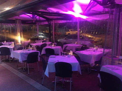 Mano's Italian - Tourism Cairns 0