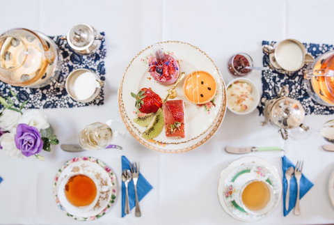 Mary Eats Cake - Tourism Cairns 0