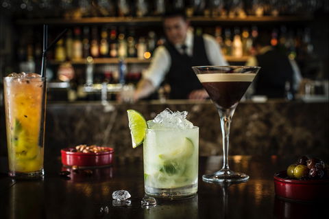 Ostani Lounge, Bar & Restaurant - Tourism Cairns 2
