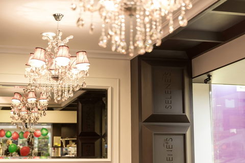 Selene's Chocolate Bar - Box Hill - Tourism Cairns 0