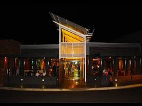 Westside Hotel - Tourism Cairns 1