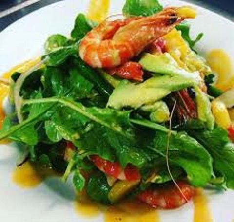 Yamba Marina Cafe - Tourism Cairns 2