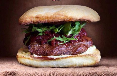 FB's Fancy Burgers - Blackwood - Tourism Cairns 0