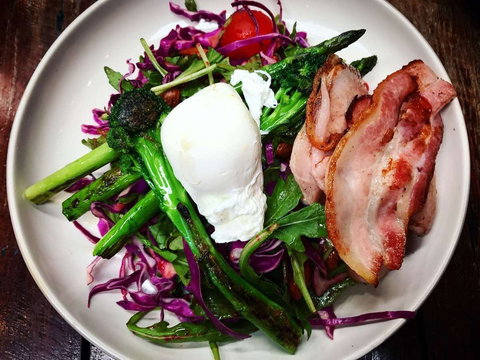 Firefly Cafe - Tourism Cairns 0