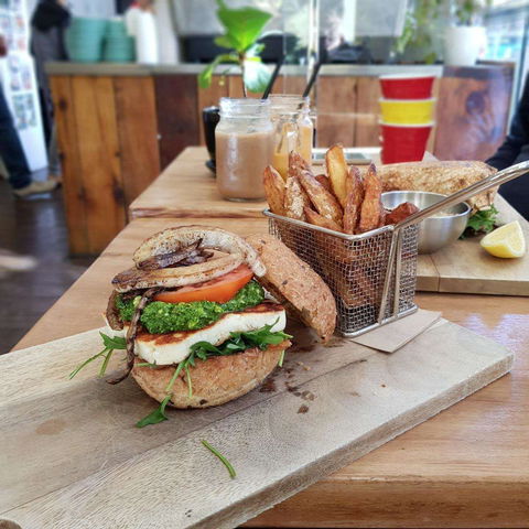 Heart & Soul - Tourism Cairns 0