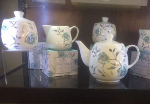 Indulge Tea Garden - Tourism Cairns 2