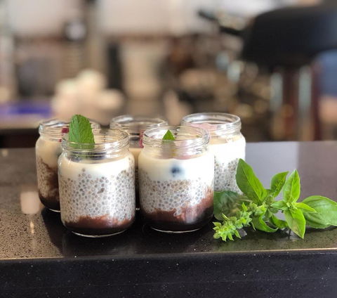 Kastury's Cafe And Restaurant - Tourism Cairns 0