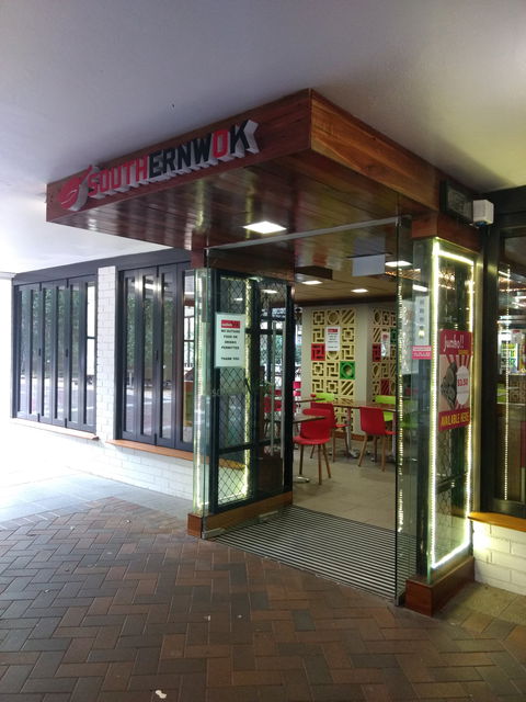 Southern Wok - Tourism Cairns 0