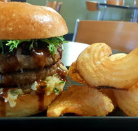 The Belmore Hotel Bistro - Tourism Cairns