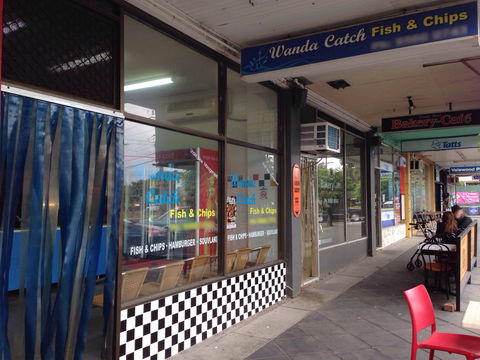 Waterfront Port Melbourne - Tourism Cairns 0