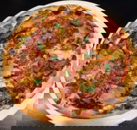 11 Inch Pizza Docklands - Tourism Cairns