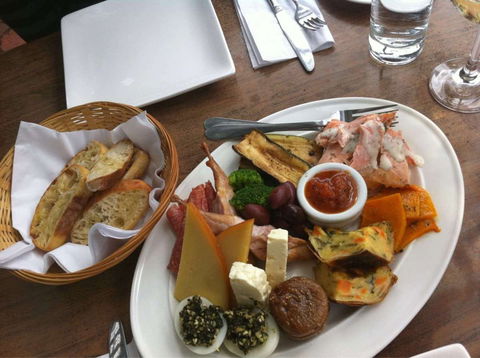 Base Camp Cafe - Tourism Cairns 0