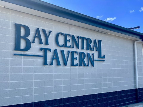 Bay Central Tavern - Tourism Cairns 2