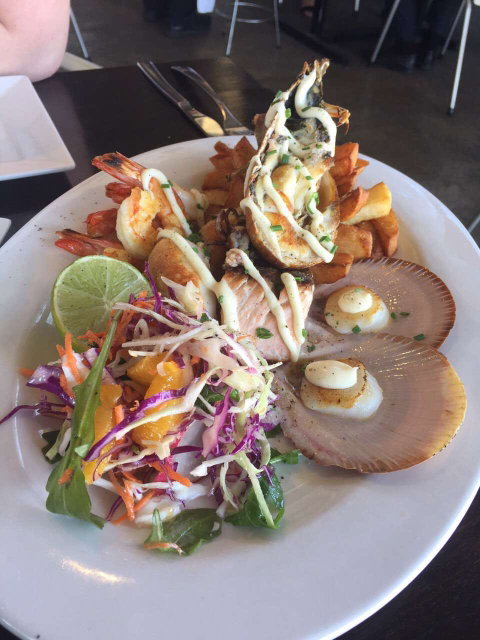 Fish On Parkyn - Tourism Cairns 0
