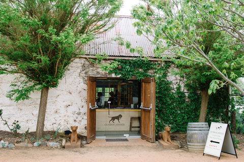 Gundog Estate Cork Street Cellar Door - Tourism Cairns 0