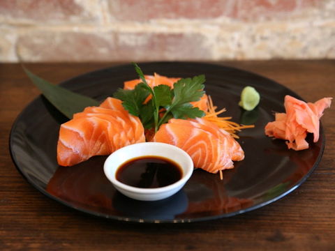 I Dream Of Sushi - Tourism Cairns 0