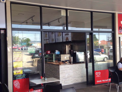 Merryland West Takeaway - Tourism Cairns 0