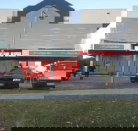 Pizza Hut - Runaway Bay - Tourism Cairns