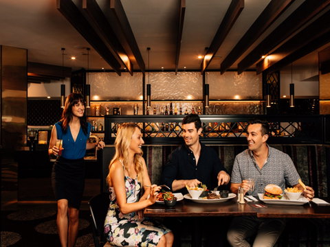 Steelers Leagues Club - Tourism Cairns 2