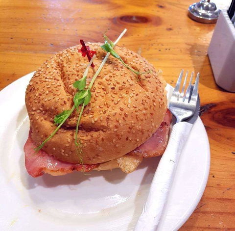 The Colony Coffee House Of Midland - Tourism Cairns 0