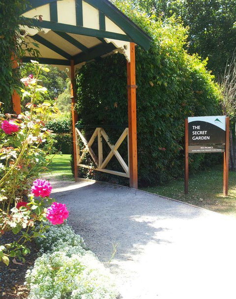 Bluebush Cafe - Tourism Cairns 14