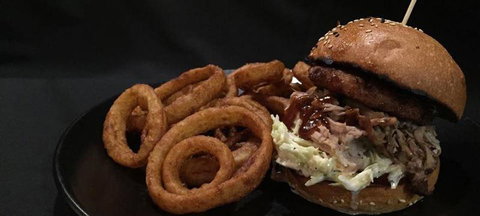 Seagrove Chinese - Tourism Cairns 2