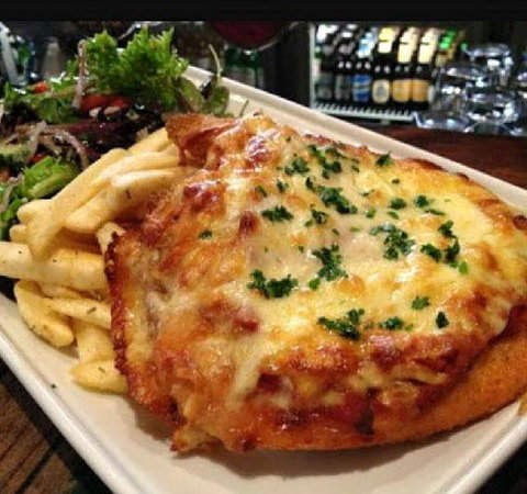 Seagrove Chinese - Tourism Cairns 5