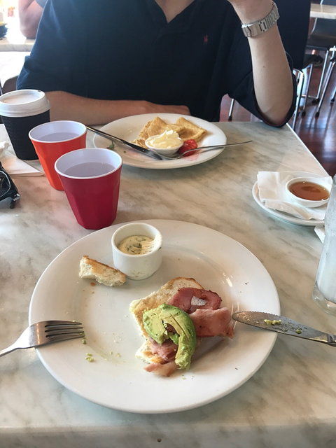 Zen Coffee Lounge - Tourism Cairns 8