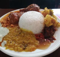 Sheni's Curries - Tourism Cairns