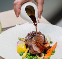 Sticky Fingers Pizzeria - Tourism Cairns